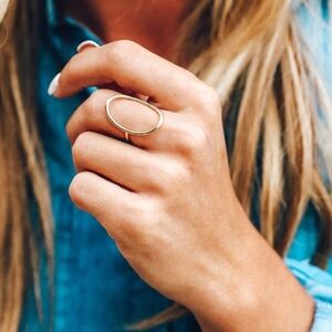 Pura VIDA Silver Oval Open Ring